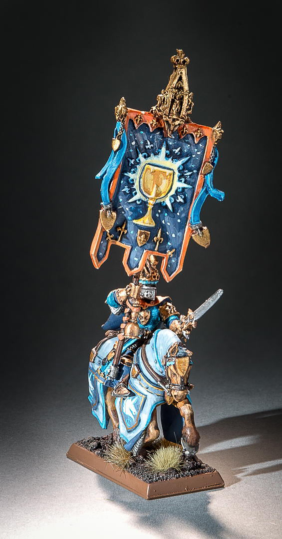 Bretonischer Paladin Armeestandartenträger