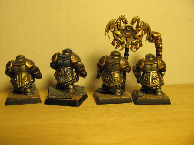 Eisendrachen, Rücken