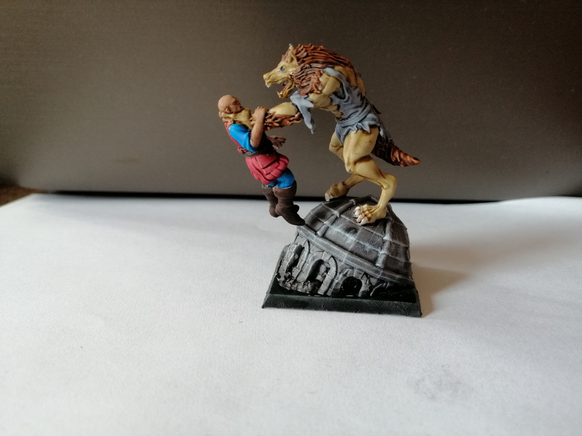 Werewolf(Highland Miniatures) + imperialer Soldat