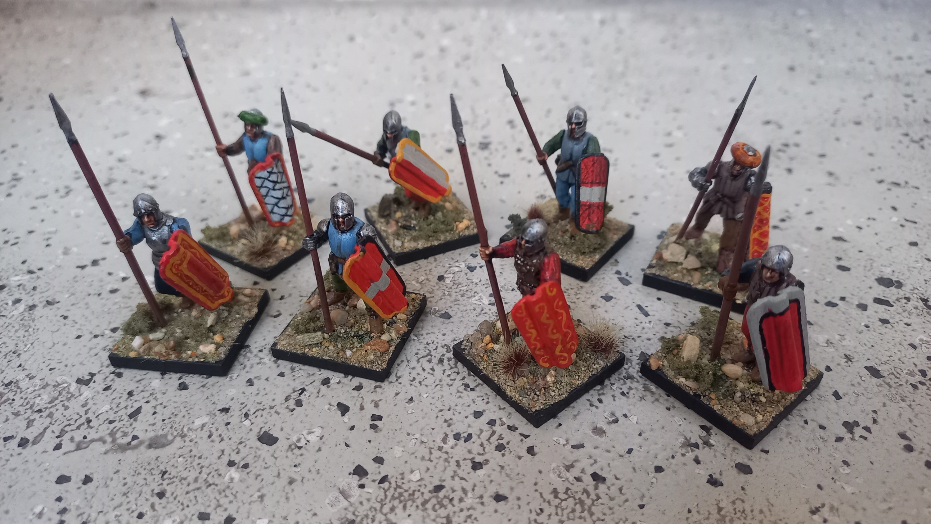 Speerträger mit Pavesen