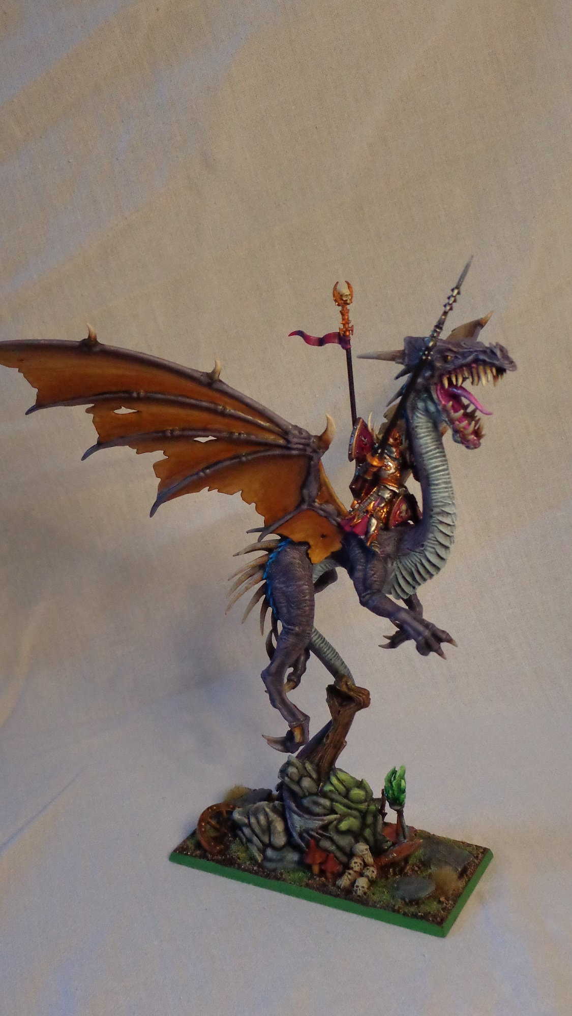 DE Drachen mit Hochgeborenen
