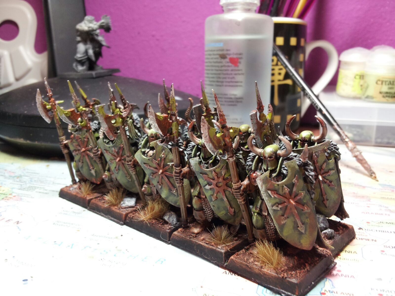 Nurgle krieger mit Hellebarden